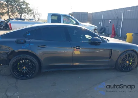 2018 Porsche Panamera 4 z USA, uszkodzony, nr VIN WP0AA2A78JL105426